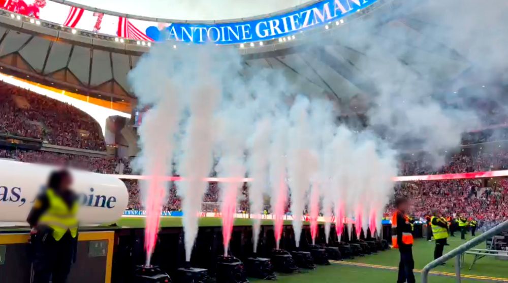 Eco2 Jet +L&aacute;ser Ring, Homenaje de despedida a Antoine Griezmann, Estadio C&iacute;vitas Metropolitano de Madrid, 17 de Mayo de 2026